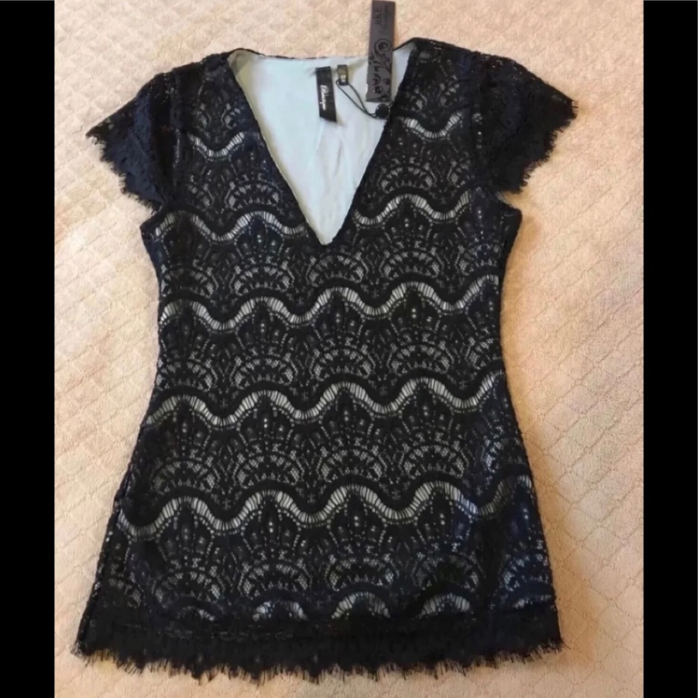 NWT The Buckle Size Xs Black Lace Top